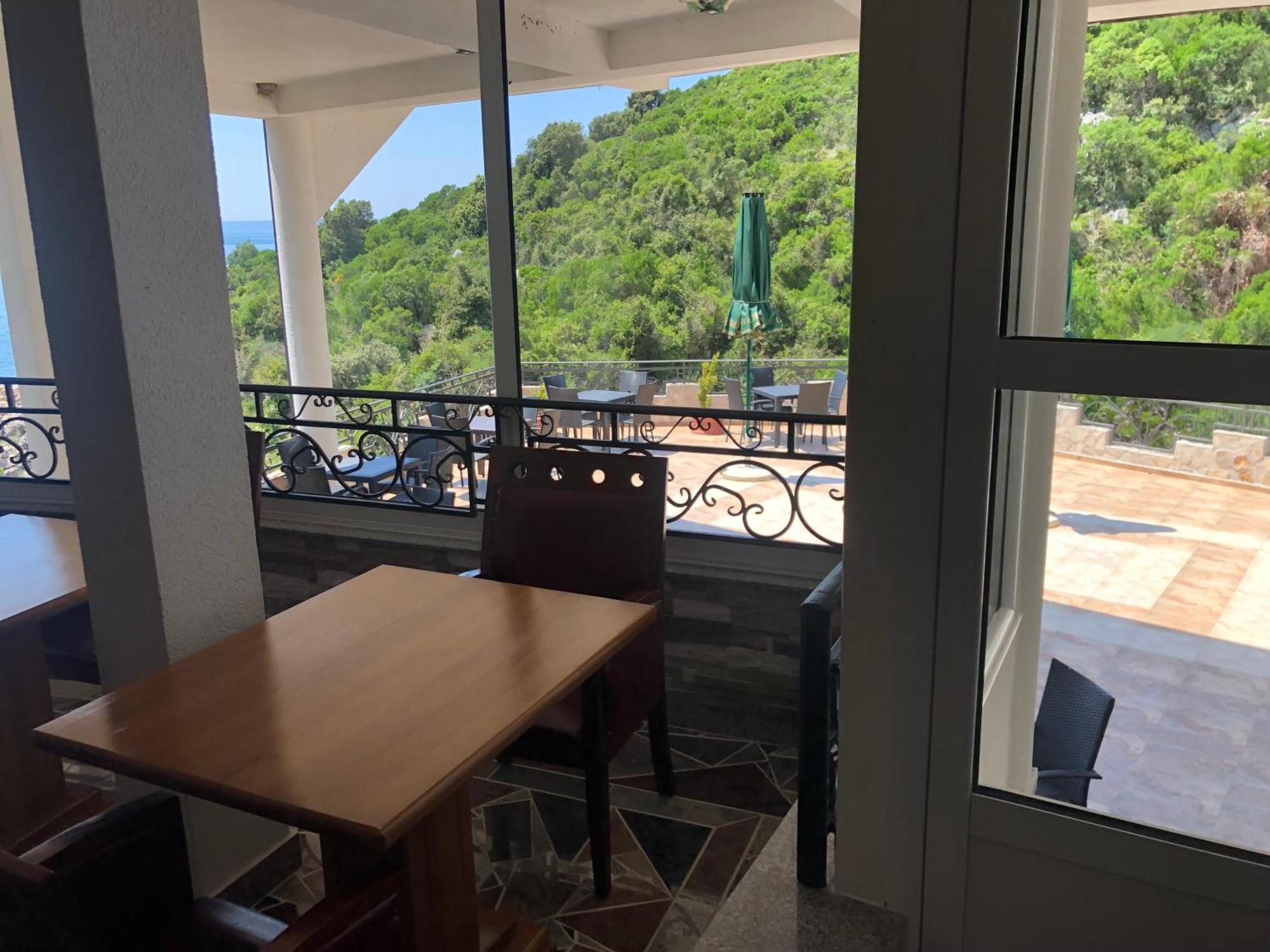 Novalic Hotel Dobra Voda Ngoại thất bức ảnh